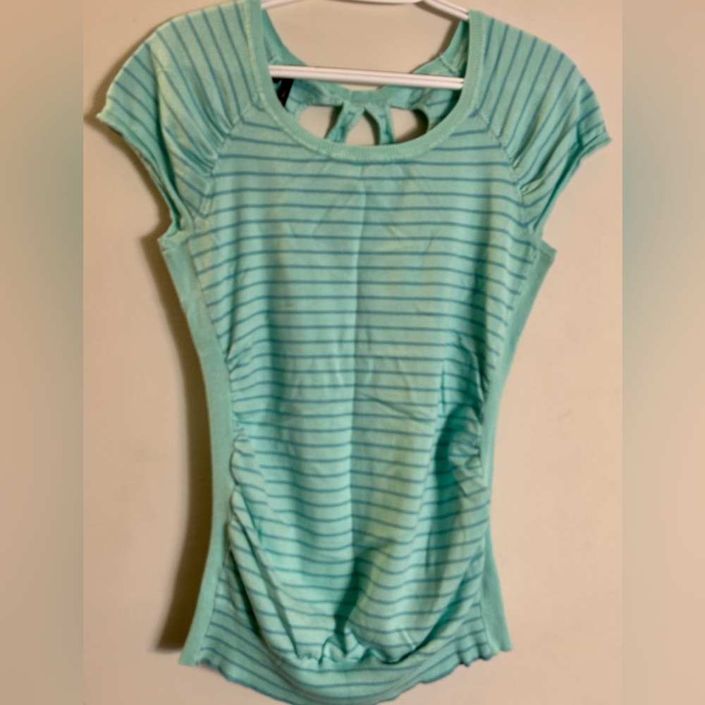 Maurice’s Size Large Top Blouse Blue Stripes L Women’s
